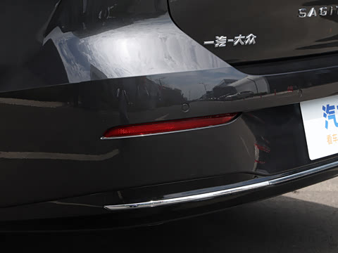 2026�� L 300TSI DSG ������