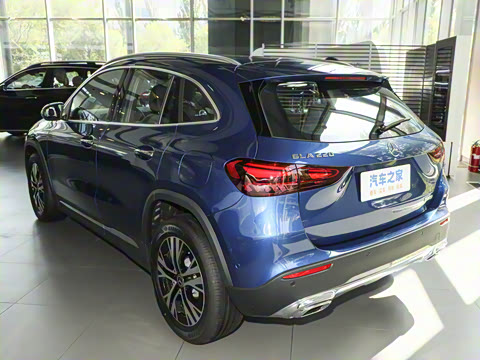 2025�� �Ŀ� GLA 220