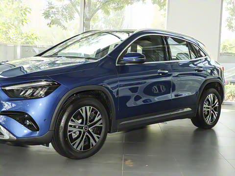 2025�� �Ŀ� GLA 220