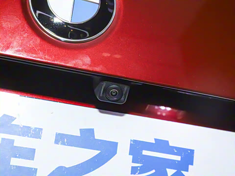 2025�� 225i M�˶���ҹ��װ