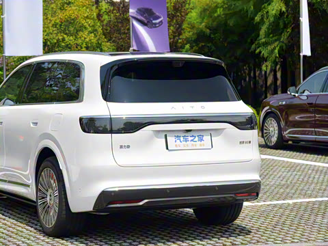 2025�� ���� Max+ ������������ 