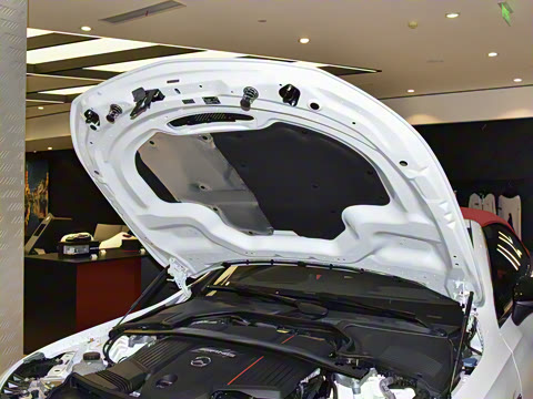 2025�� AMG CLE 53 4MATIC+ ������ܳ�