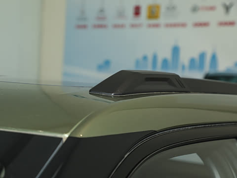 2025�� 401 Ultra