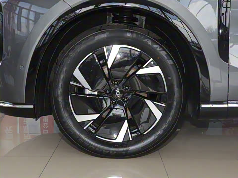 2025�� 215�����