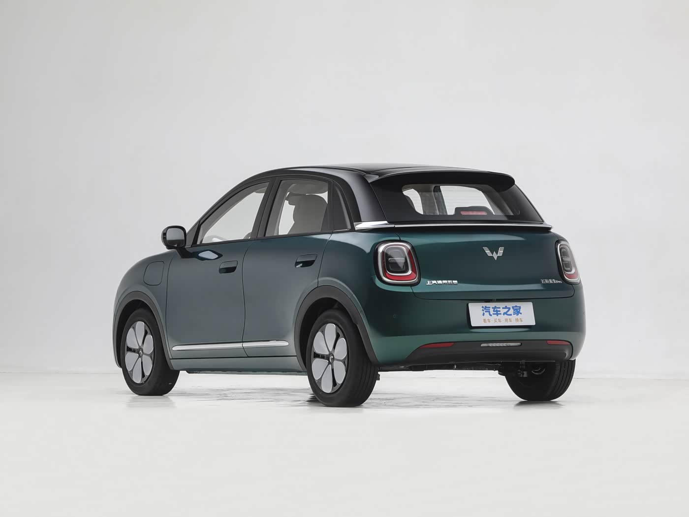1400x1050_autohomecar__ChxpWGnMvMuAQZD4ACh-8ThZe-0529.jpg