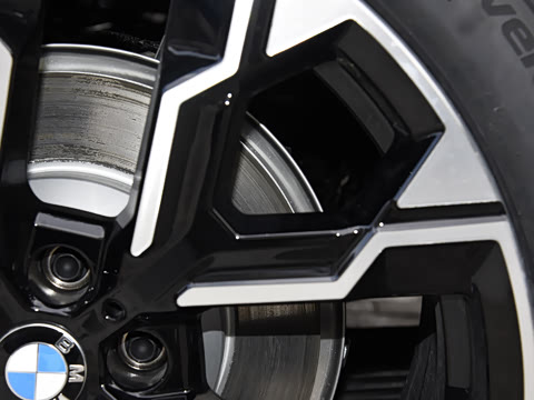 2025�� xDrive30L ������ M�˶���ҹ��װ