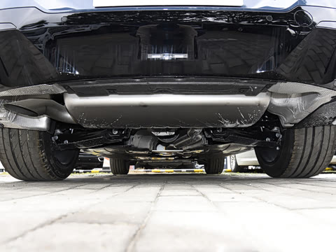 2025�� xDrive30L ������ M�˶���ҹ��װ