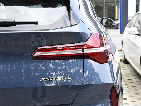 2025�� xDrive30L ������ M�˶���ҹ��װ