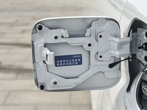 2027�� 2.5L ˫������������
