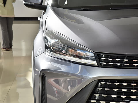 2025�� 1.5L �ֶ���Խ��