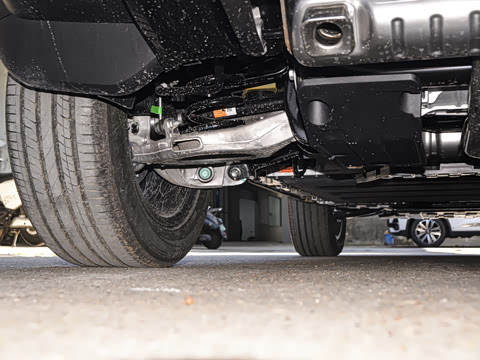 2025�� 215Զ�а�