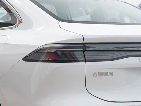 2025�� EM-i 70km ̽����