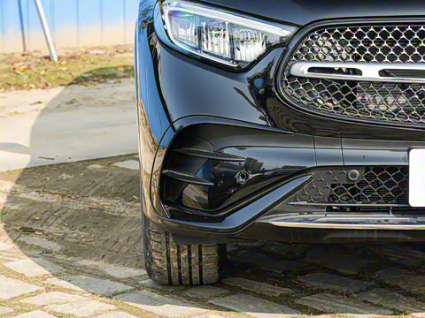 2026�� GLC 260 L 4MATIC ������