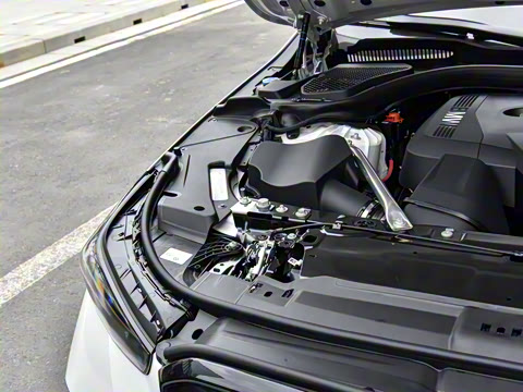 2026�� 530Li ������ M�˶���װ