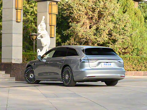 2025�� ���� Ultra��������