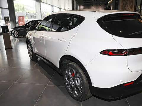 2024�� 2.0T 268HP AWD Veloce������