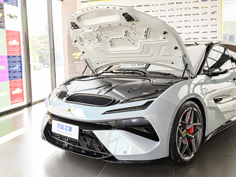 2026�� 600 SE 5��