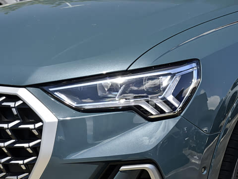 2025�� quattro 45�����ذ� 35TFSI ʱ�ж�����