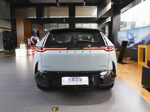 2025�� ����200 Pro