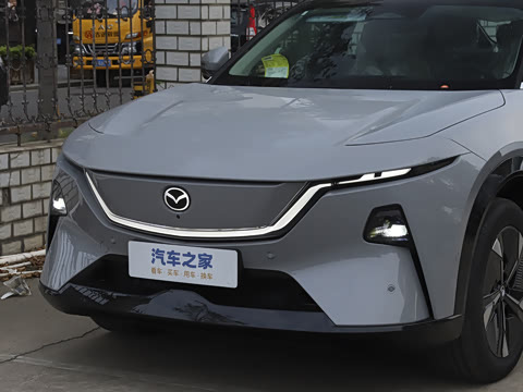 2025�� ����200 Pro