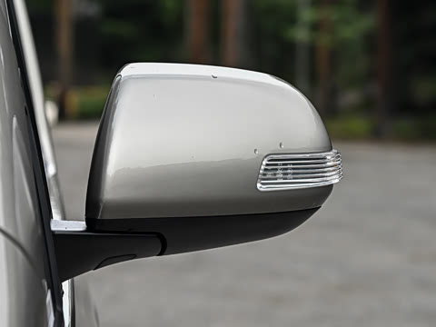 2027�� 2.0L ������ 7��