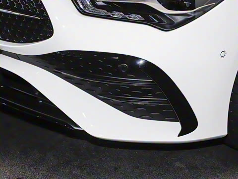 2025�� �Ŀ� CLA 220