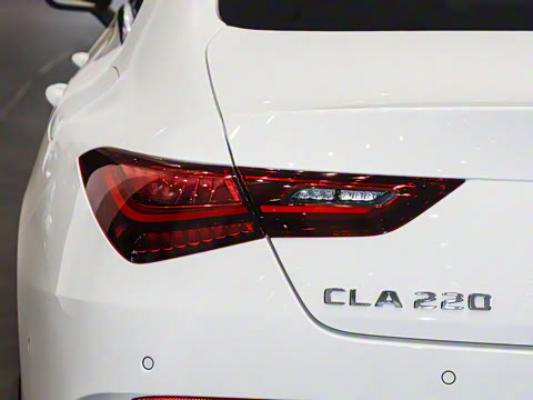 2025�� �Ŀ� CLA 220