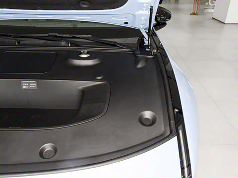 2025�� 702 ������ Ultra