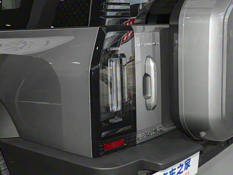 2025 2.0TD XWD Զ+ӳ 7