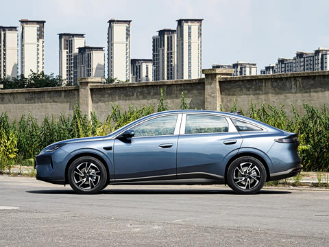 2027�� EV 630KM������