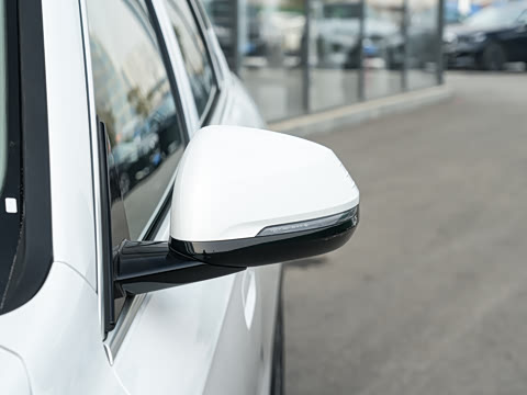 2026�� sDrive25Li X�����װ