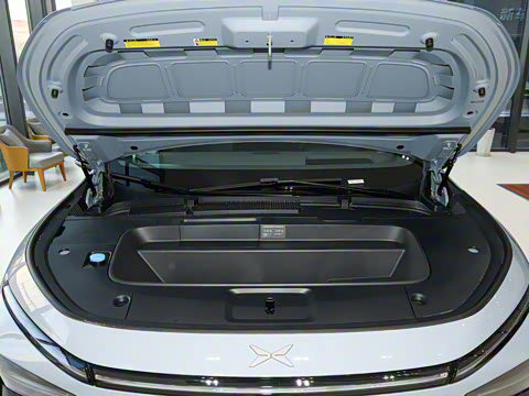 2026�� ���� 702 Max �콢��