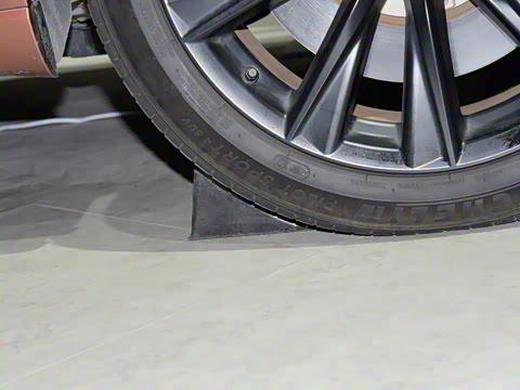 2026�� 500h ����F SPORT Performance