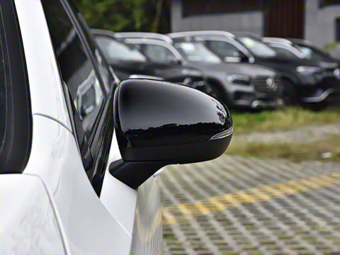 2026�� AMG A 35 L 4MATIC