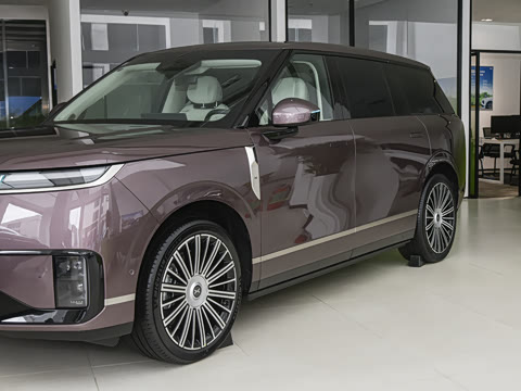 2026�� ���� 750����Ultra�콢��