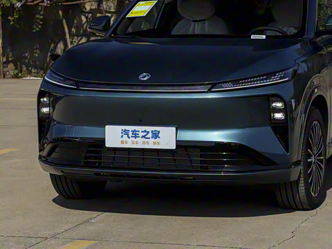 2025�� 185KM�����