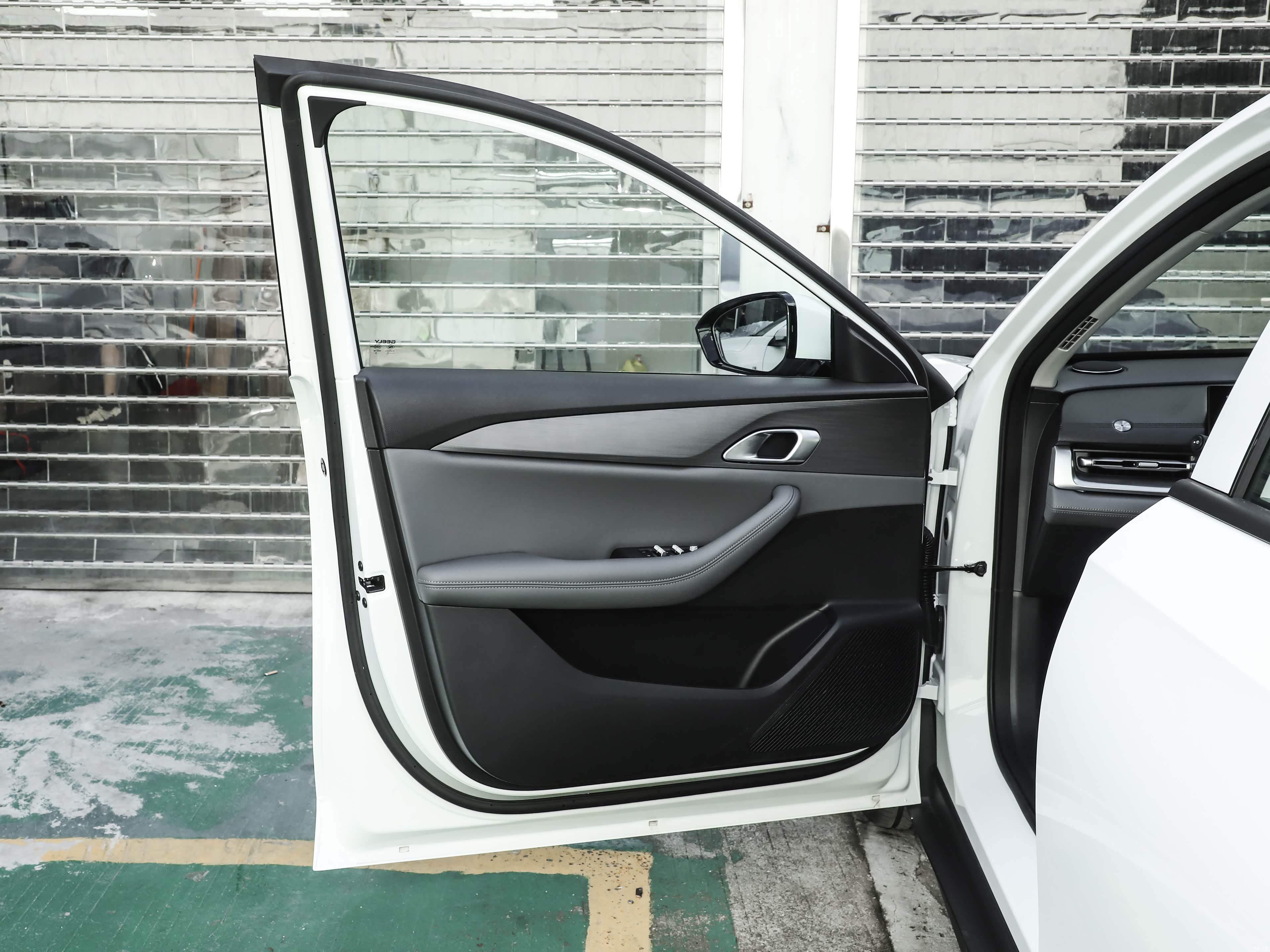 Geely A7 EV, миниатюра 21