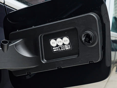 2026�� �Ŀ� 525Li M�˶���װ