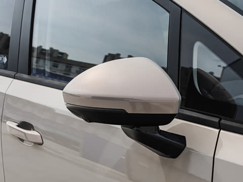 2026�� 1.5T CVT ������