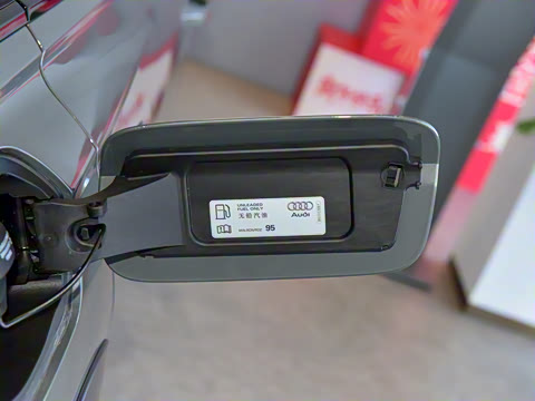 2025�� allroad quattro 55 TFSI ��̽�ռ�