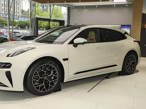 2026�� 103������  Ultra+��