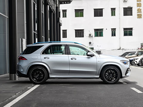 2026�� AMG GLE 53 4MATIC+