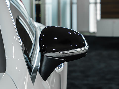 2026�� AMG CLE 53 4MATIC+ ������ܳ�