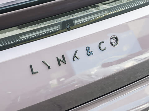 2025�� 240����Ultra H5