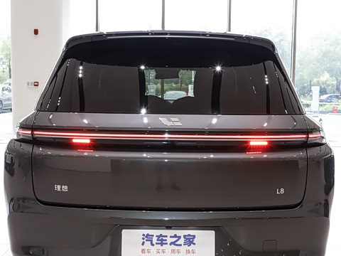 2025�� Pro ���ܻ��°�