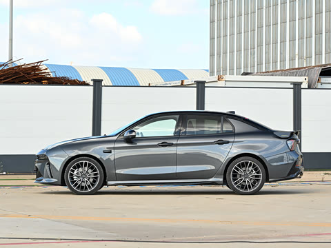 2026�� 2.0TD �Զ� Ultra