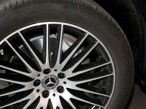 2026�� �Ŀ� GLC 300 L 4MATIC ������