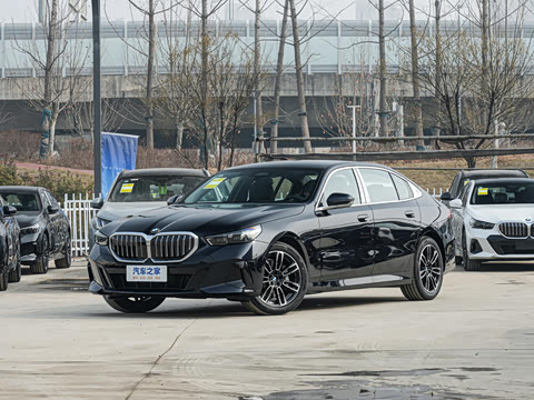 2026�� �Ŀ� 530Li ������ M�˶���װ