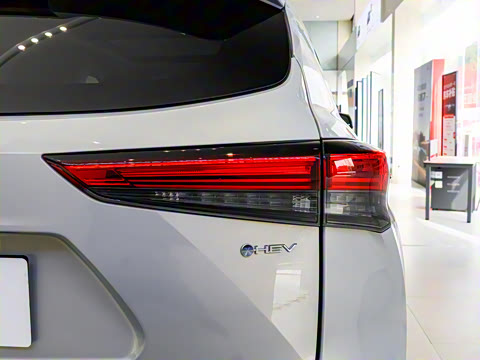 2026�� 2.5L���ܵ��˫������������ 7��