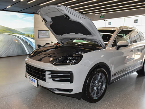 2025�� Cayenne 3.0T ���۰�